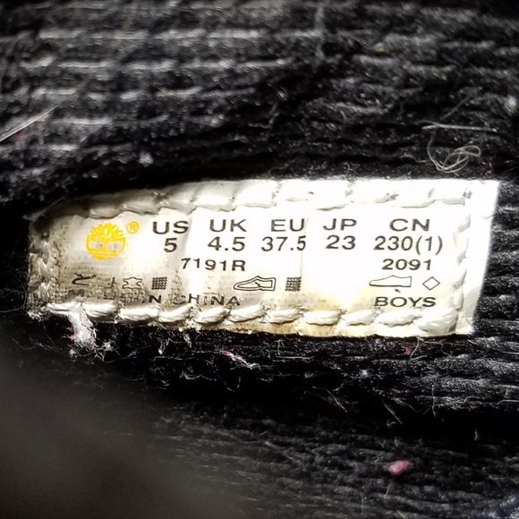 Timberland Classic 3 Eye Chukka "Black" Boots - Picture 2 of 16